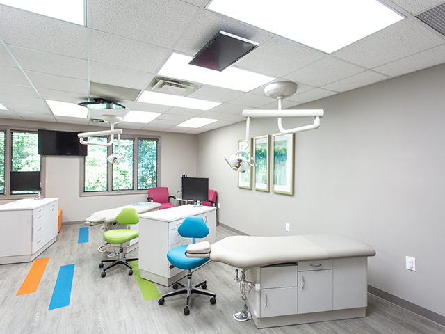 Pediatric Dentist Dr. Jenna Schulten in Louisville, KY. exam area